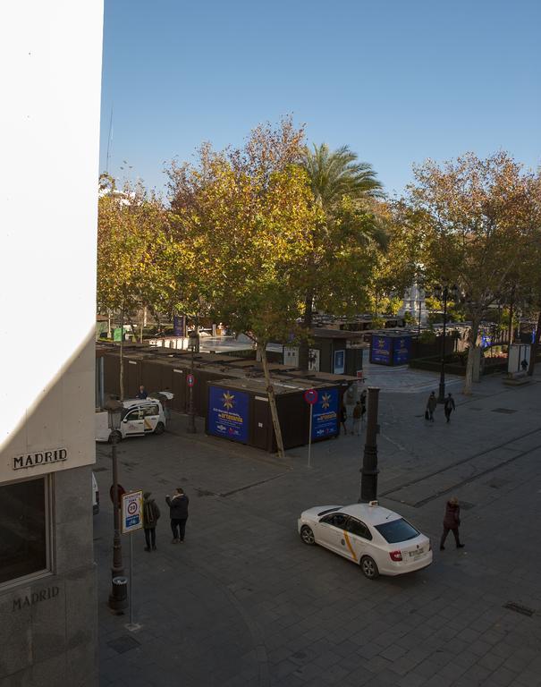 Sunnylivings Hotel Sevilha Exterior foto