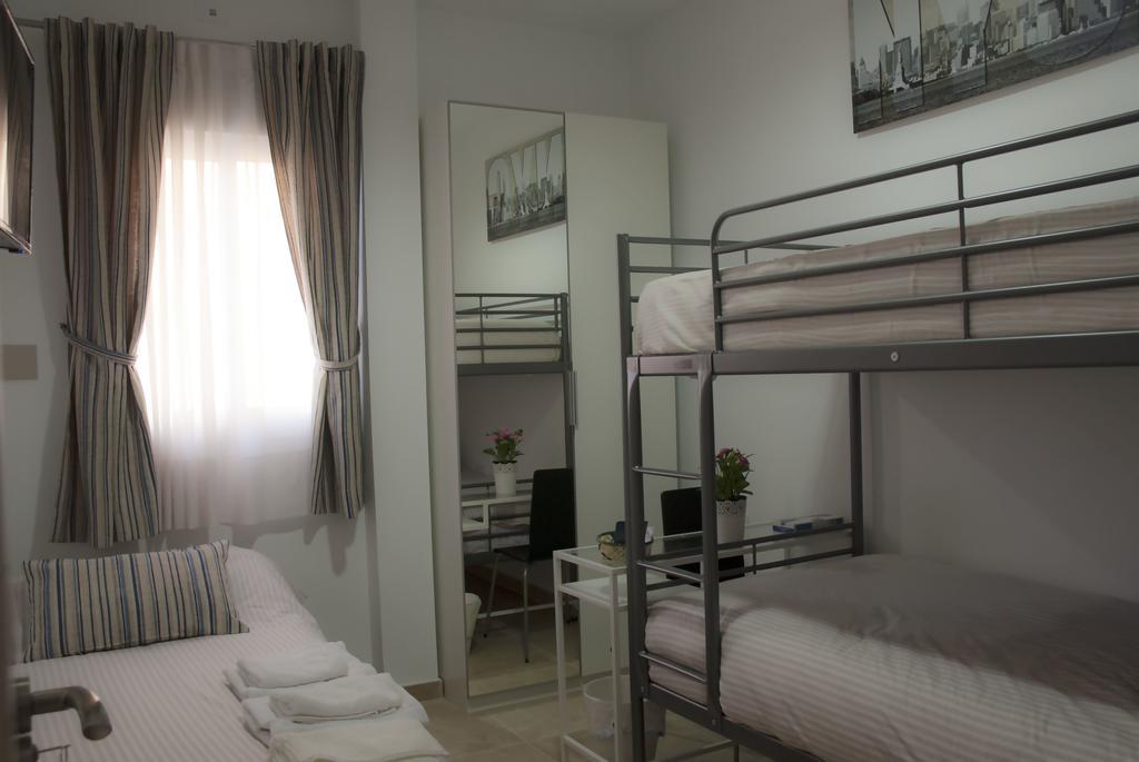 Sunnylivings Hotel Sevilha Exterior foto